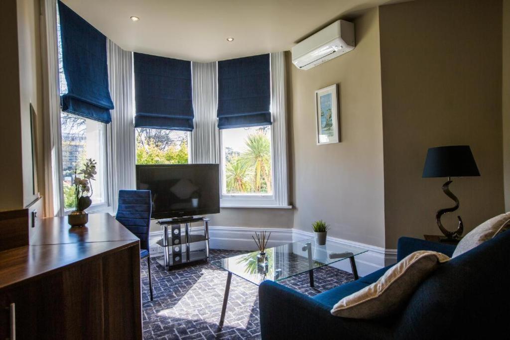No5 Durley Road - Contemporary Serviced Rooms And Suites Bournemouth Exterior foto